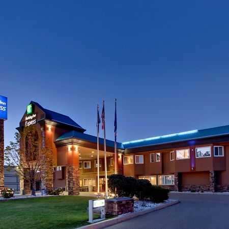 Holiday Inn Express Red Deer By Ihg Luaran gambar