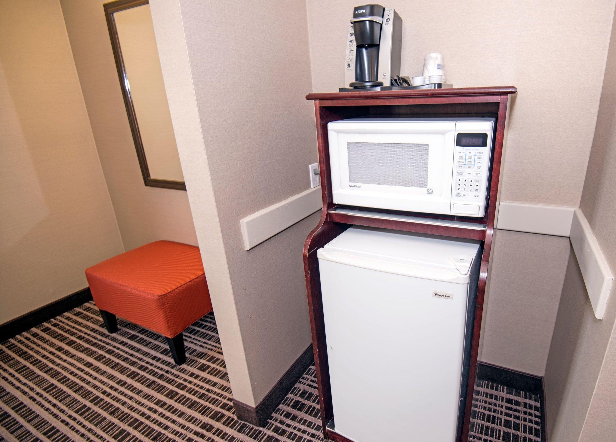Holiday Inn Express Red Deer By Ihg Luaran gambar