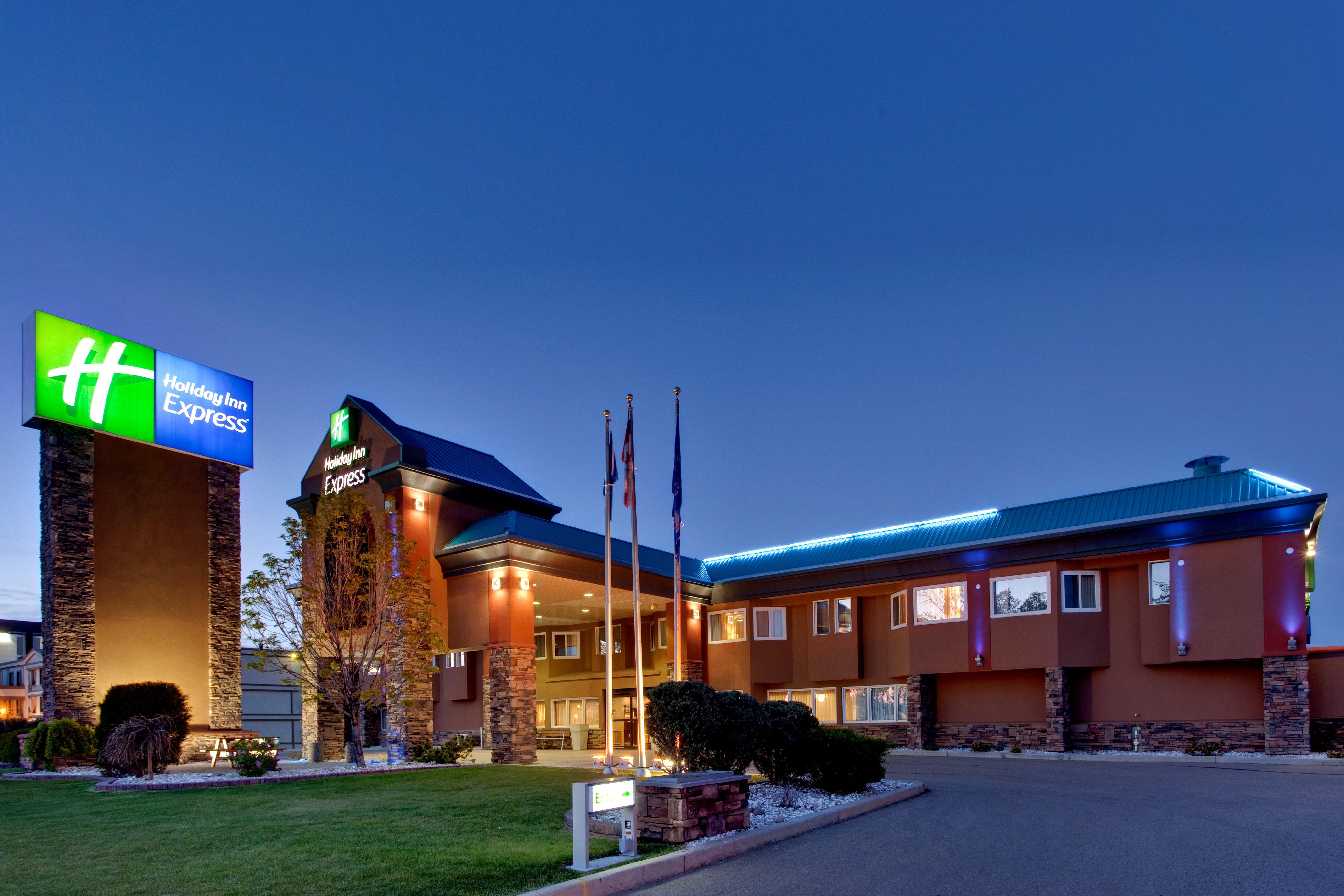 Holiday Inn Express Red Deer By Ihg Luaran gambar
