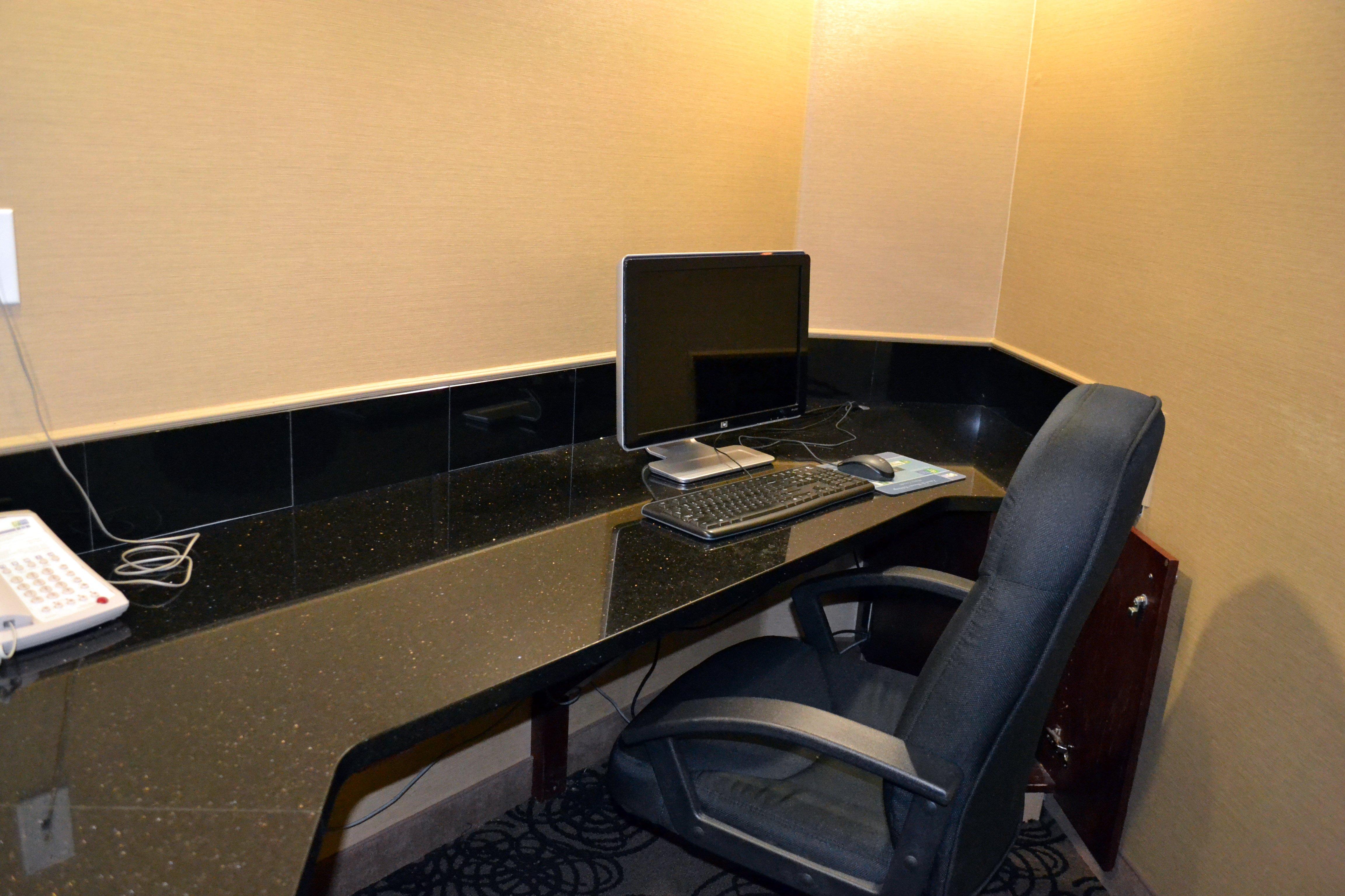 Holiday Inn Express Red Deer By Ihg Luaran gambar