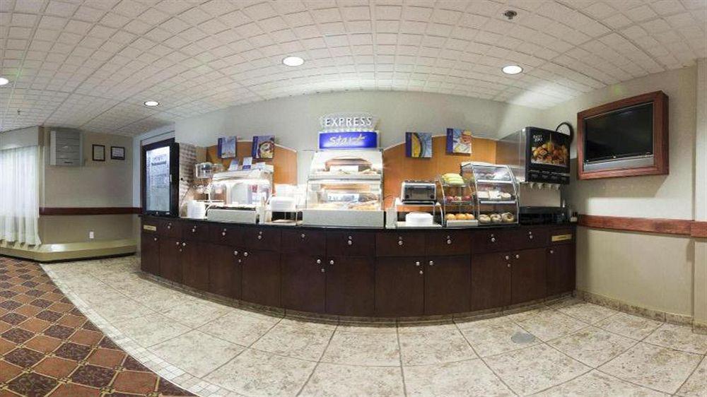 Holiday Inn Express Red Deer By Ihg Luaran gambar