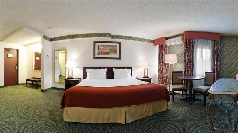 Holiday Inn Express Red Deer By Ihg Luaran gambar